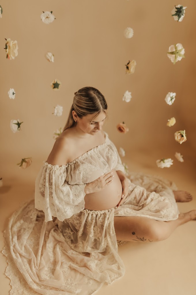 Babybauch Studio Shooting